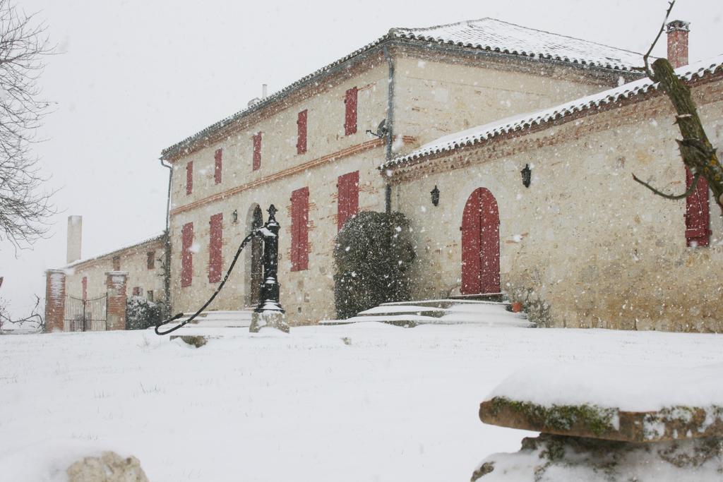 Le Farat Bed & Breakfast Auvillar Exterior photo