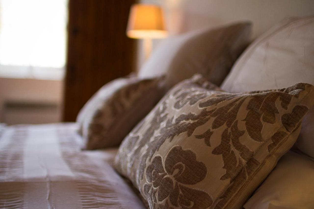Le Farat Bed & Breakfast Auvillar Exterior photo